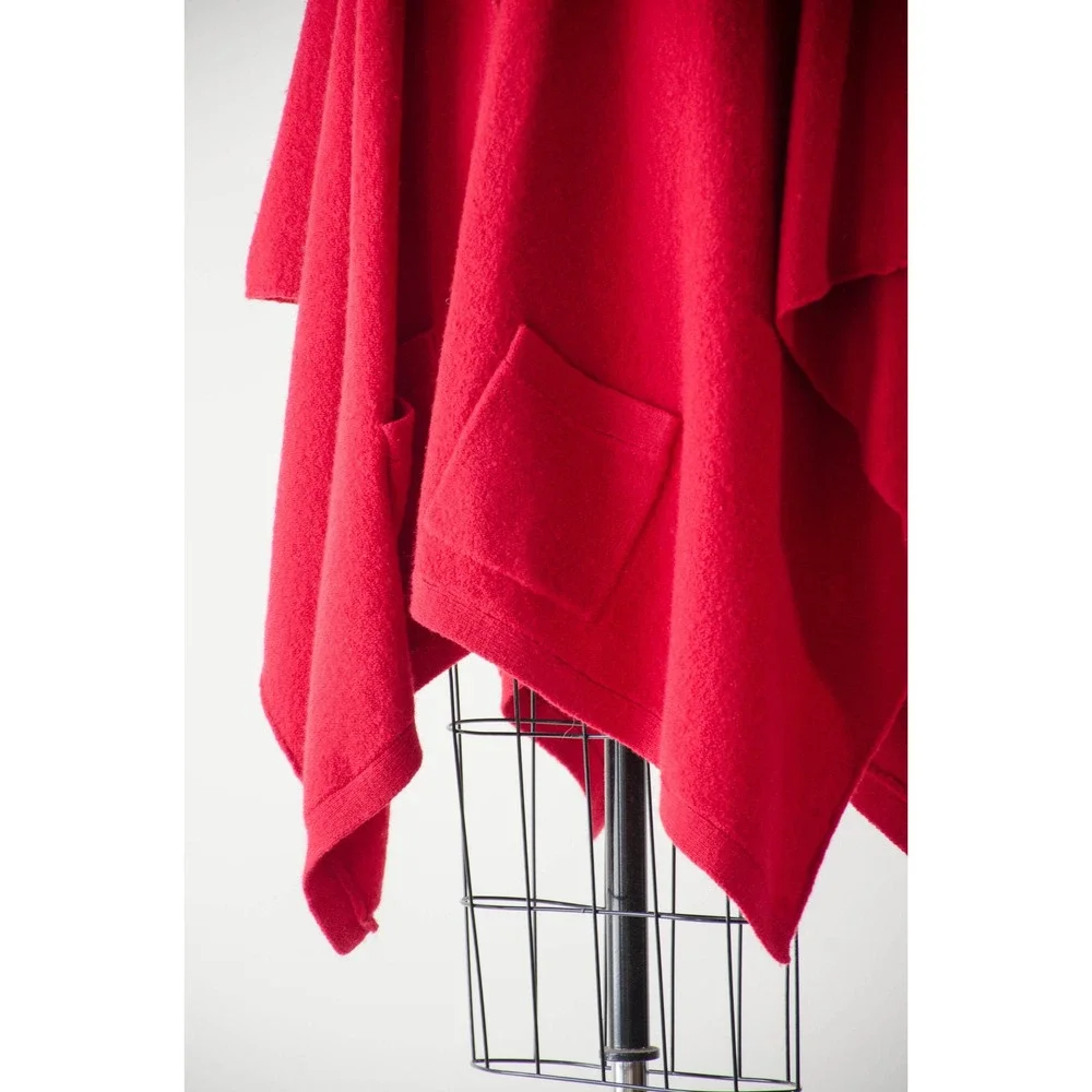 Pierre‎ Cardin red wool cape wool dark academia cottagecore sweater poncho